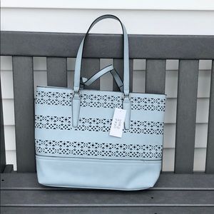 NATURALIZER Tote